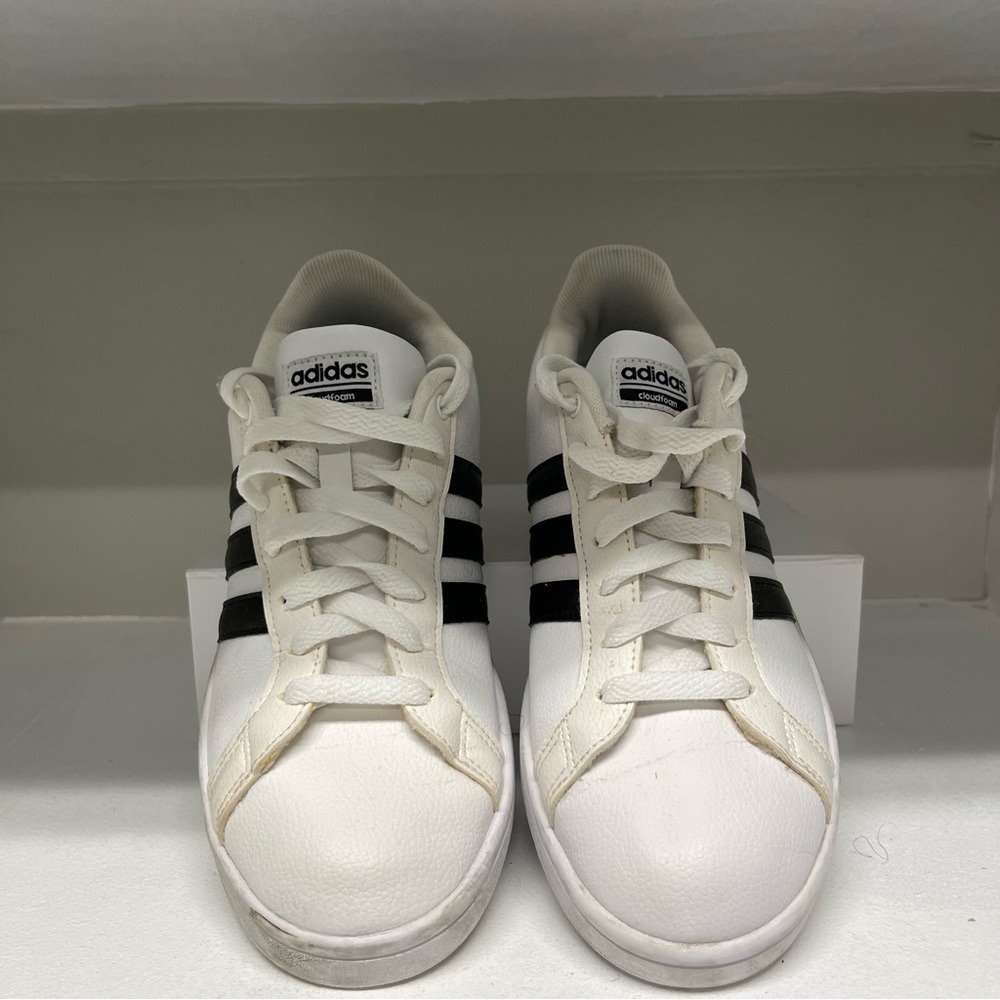 Adidas‎ Cloudfoam Advantage Women's White Black Stripes Sneakers Size 9.5 - Picture 2 of 16